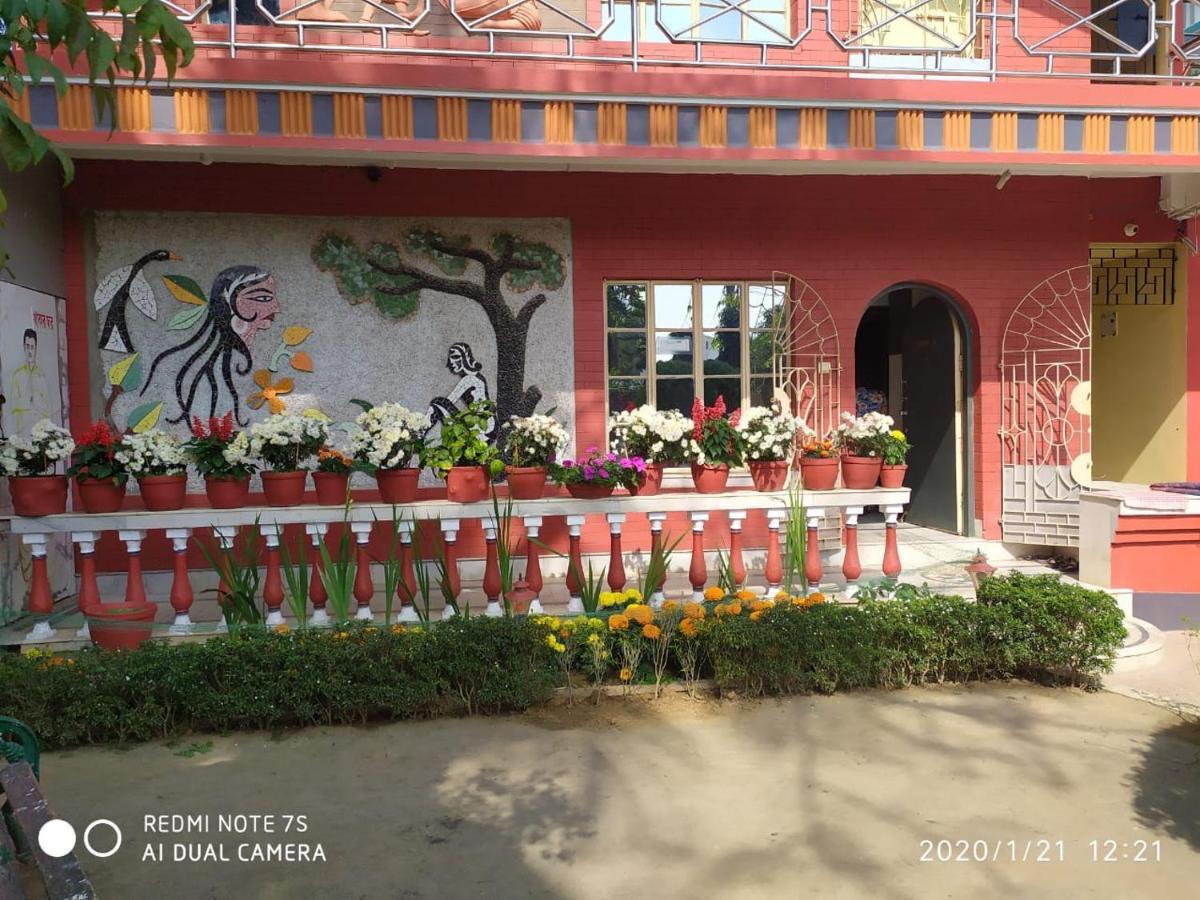 ホテルSwapnonir Shānti Niketan エクステリア 写真